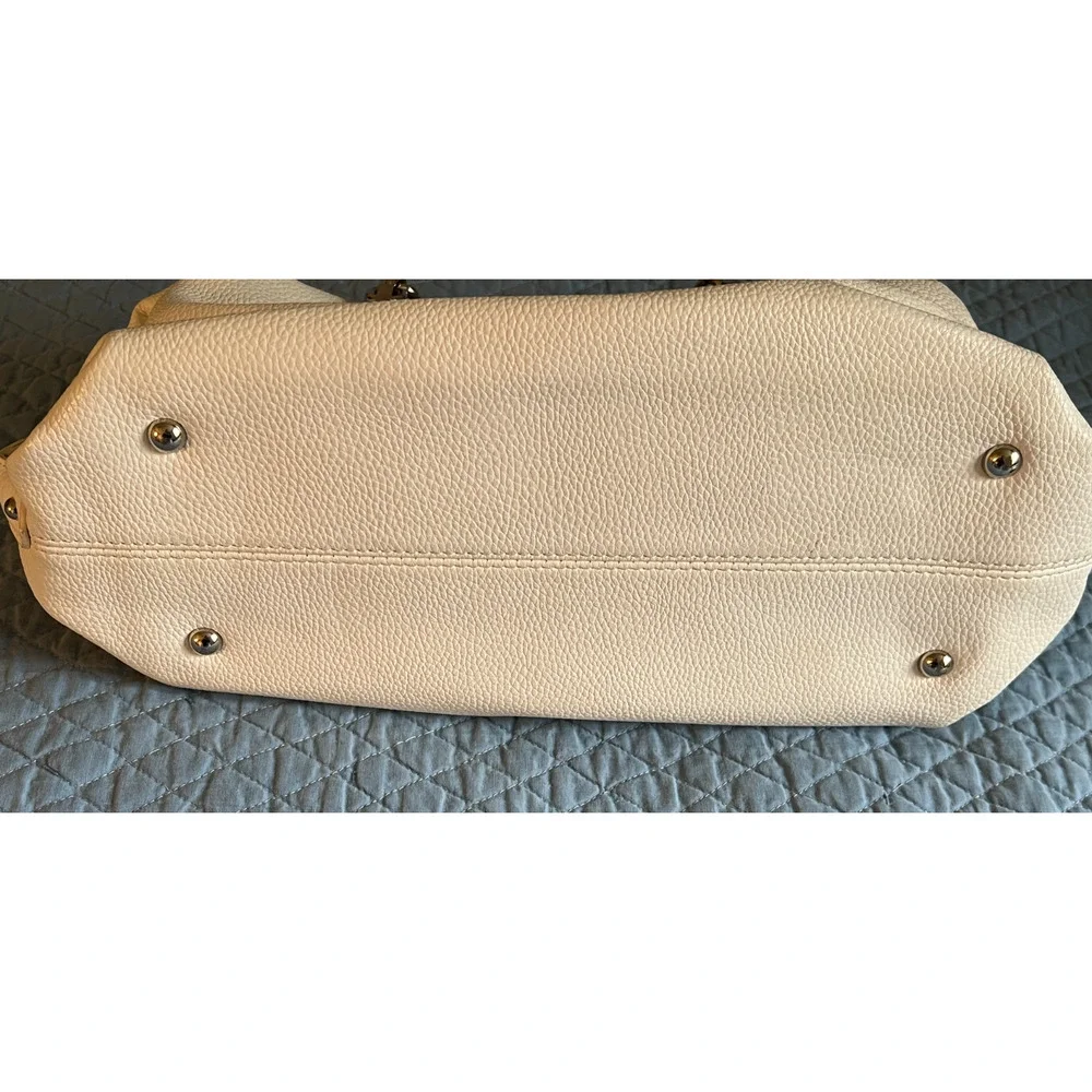 Lulu Guiness Purse Satchell White Top Handle Zip Close Pockets Silver Accents
